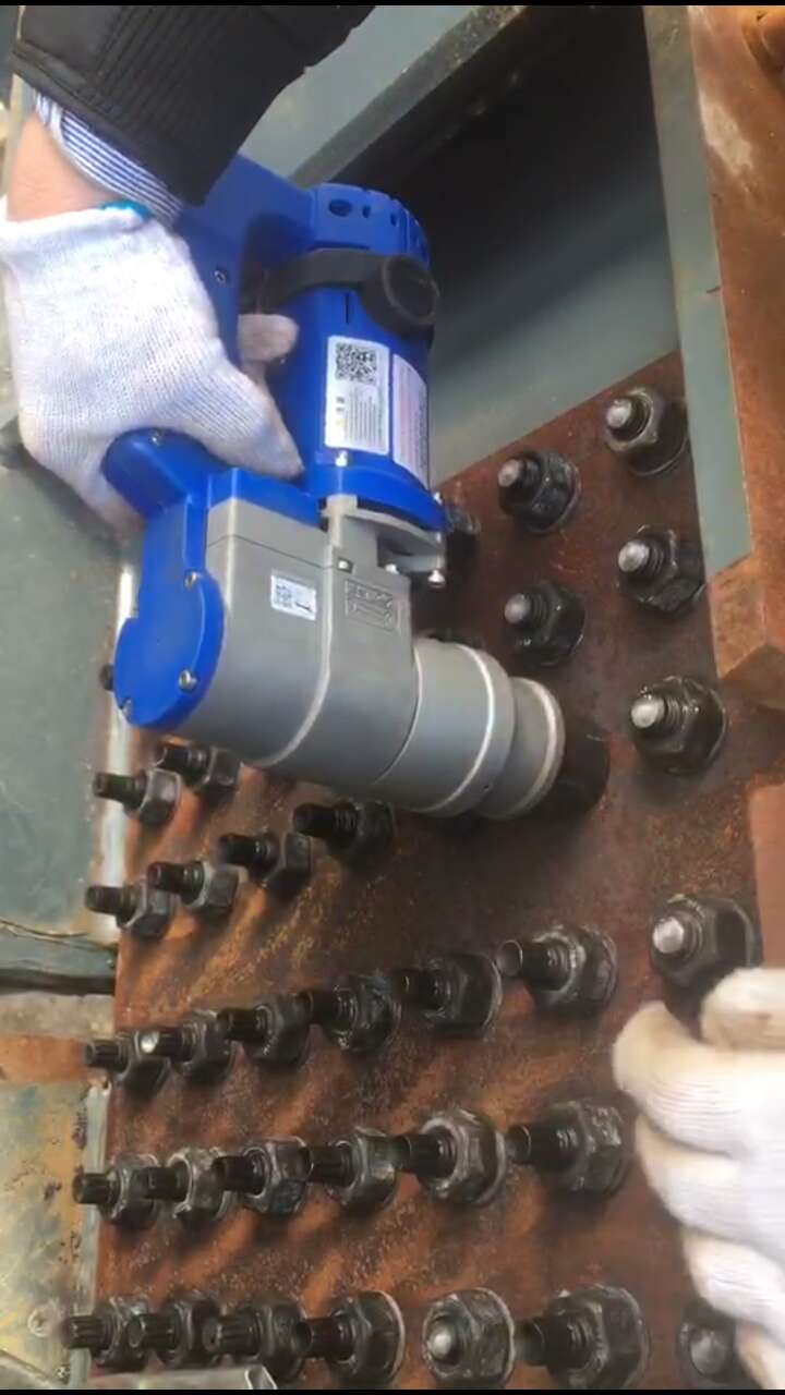 電動(dòng)扭矩扳手